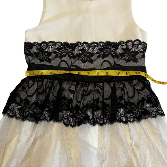 BCBG Girls Shantung Bodice Dress Winter White and Black Layered Tiered Tulle 12 - Picture 11 of 16